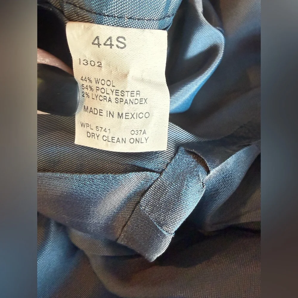 Oscar de la Renta. Wool Suit Jacket. Black. Size 44 Short.